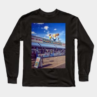 Coney Island walkway, Brooklyn, NYC Long Sleeve T-Shirt